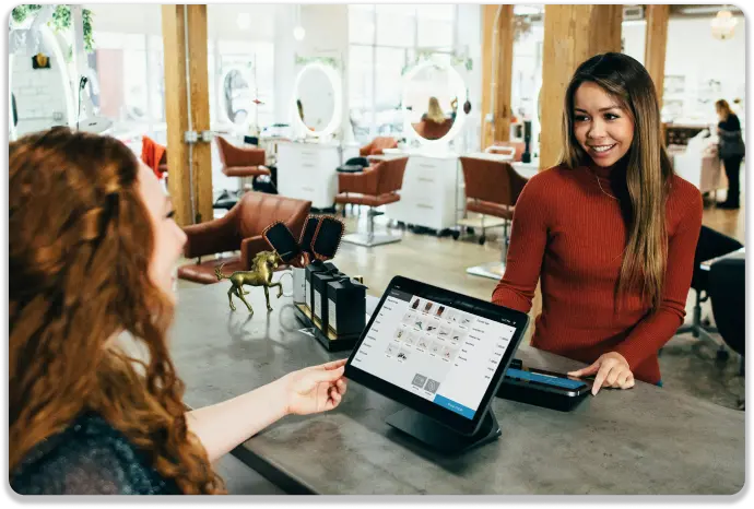 point of sale תשלום באשראי בעמדת קופה בחנות